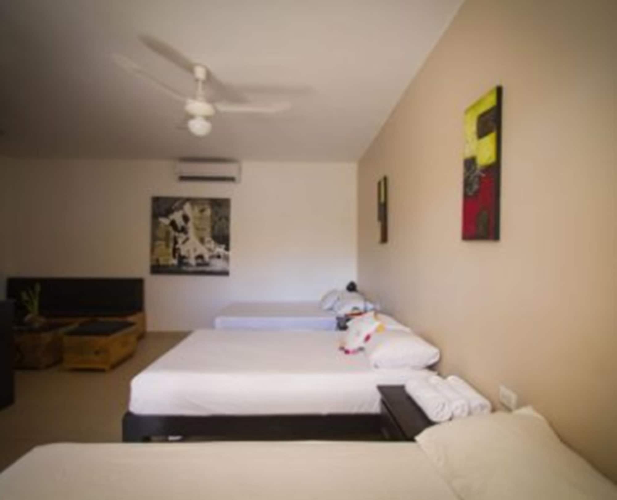 We Playa Hotel Плая дел Кармен Екстериор снимка