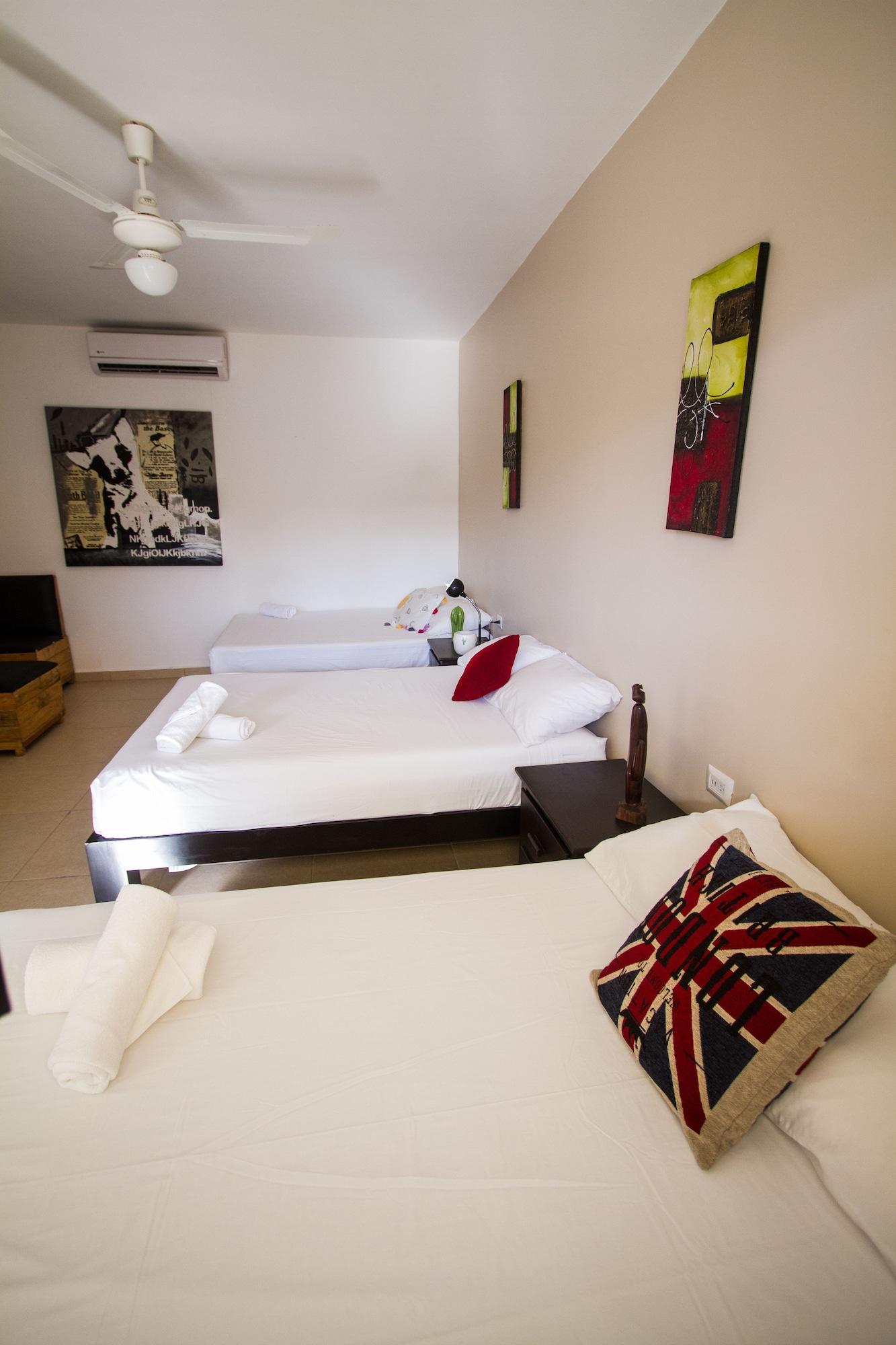 We Playa Hotel Плая дел Кармен Екстериор снимка