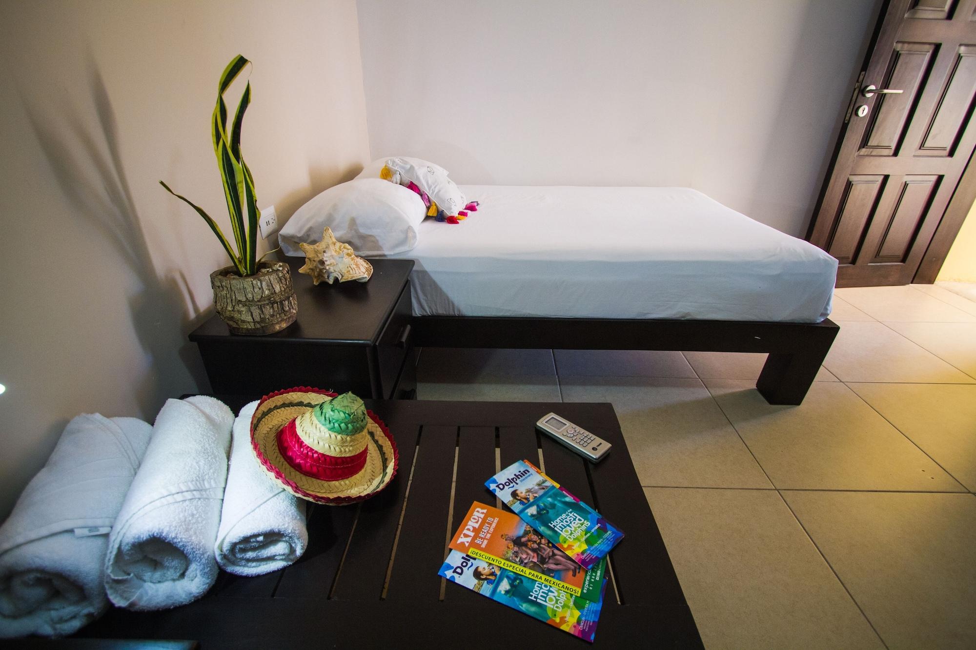 We Playa Hotel Плая дел Кармен Екстериор снимка