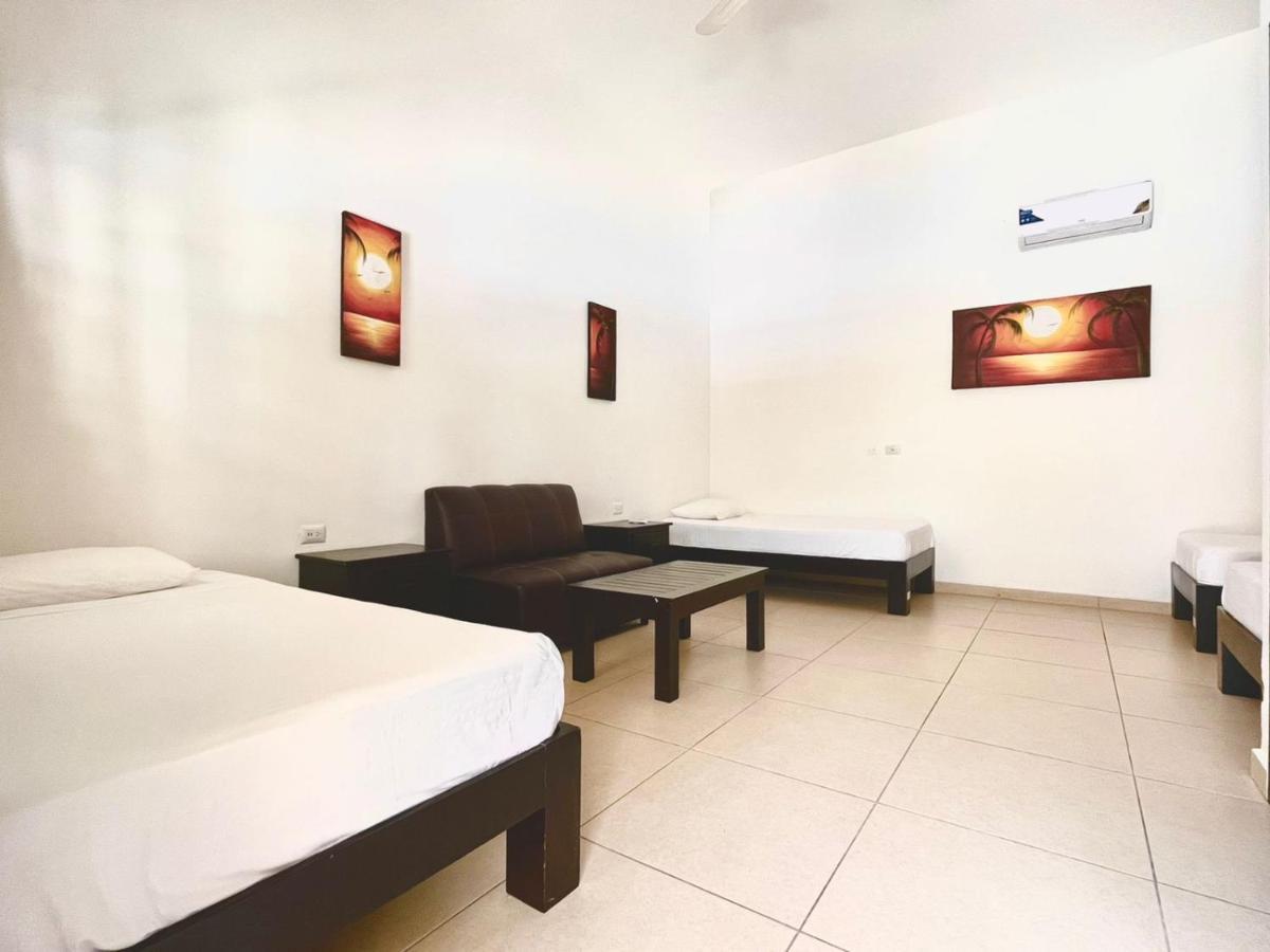 We Playa Hotel Плая дел Кармен Екстериор снимка