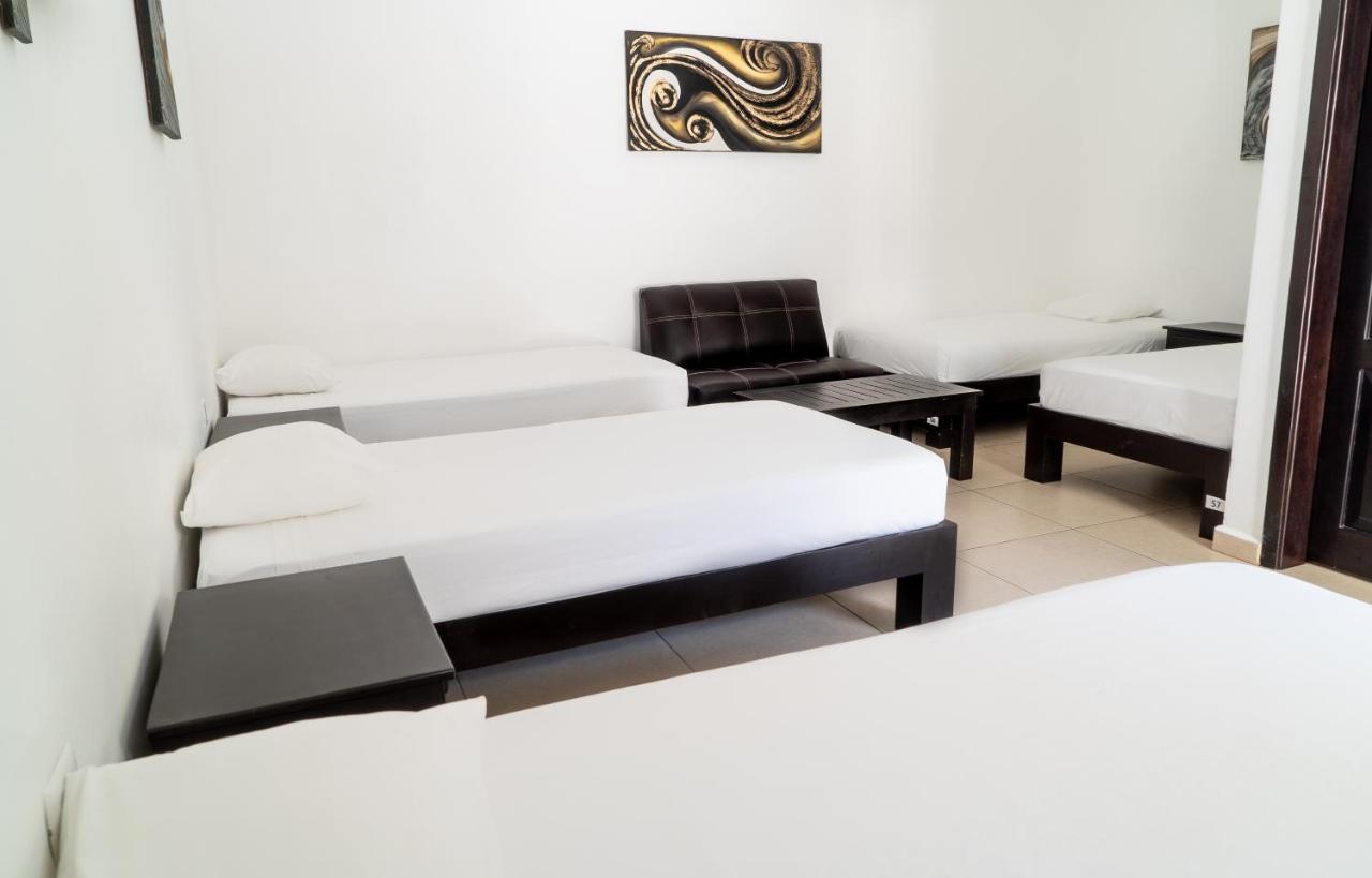 We Playa Hotel Плая дел Кармен Екстериор снимка